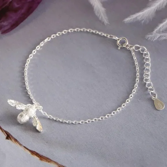 Adorable Bee Sterling Silver Bracelet - Picture 3 of 10